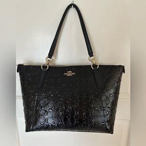 Coach Black Patent Leather Tote Pocketbook